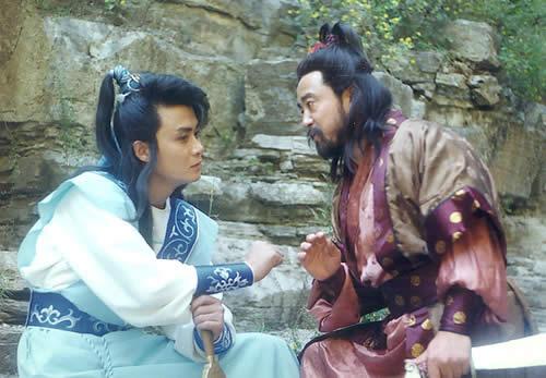 今天推荐一部经典武侠,白眉大侠,白云瑞。+