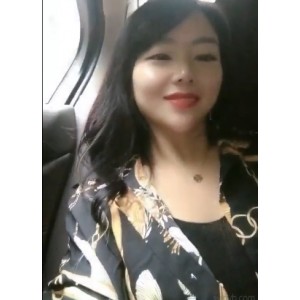 苏妲己公园一日游：御姐小姐姐的成熟满足感，精彩视频1.1G