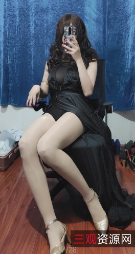 火辣吃瓜：TS水银灯24.4G短视频合集，网红妩媚风格，让男粉们沉醉在颜值和性别的结合之中