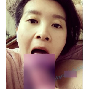 《海伦：一位网红的精灵，让人心动的女人味生活日常作品》