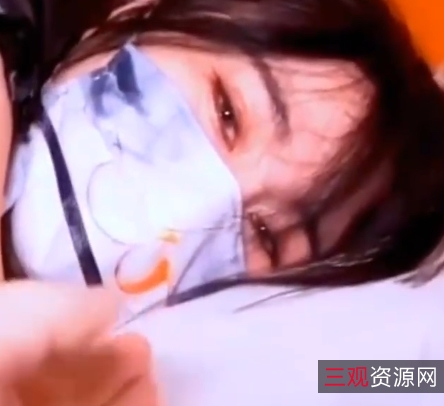 7Z双层压缩超可爱电竞酒店女仆妹子被套路互动，1币白嫖心动激动！