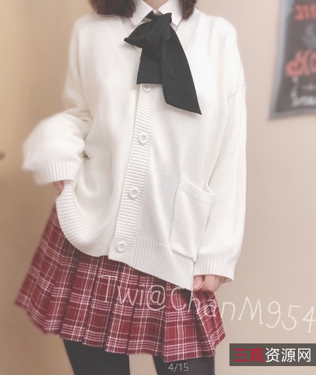 精彩绝伦！见证{{女主角姓名}}的勇敢和智慧——《恶犬》合集