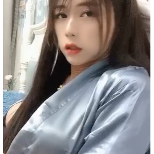 粥粥活在当下，把握当下：网红模特性感暧昧内容丰富的9v视频集锦，精彩给力的舞蹈表演、私房表演反差比，带给你兴奋的性别粉丝几周时间。