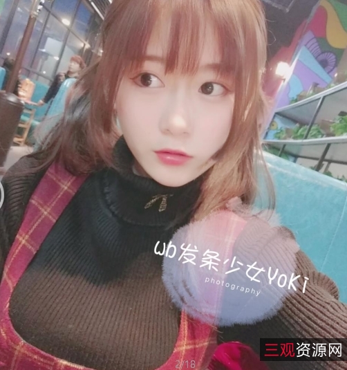 虎牙上的宅男们,快来看浮力姬发条少女的绝美视图,满足你的颜控,让你爱不释手!浮力姬发条少女重新回归,29套无修正完整合集,颜值极品罗莉,大胆尺度,让宅男们爱不释手!