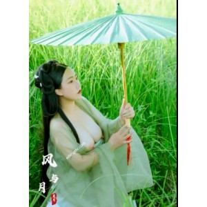 新款运动鞋舒适透气、防滑耐磨