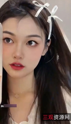 火辣网红白白自拍视频:3V+440M,高质量女主,精选身材,看点极竿妗