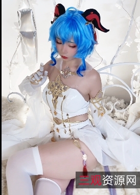 爆机少女喵小吉12月T3全新作品：5套15.4G合集，百度云永久链接，古董店人偶、双子最强冰雪组合、小吉的家政服务、长相思、灼灼其华、72小时等精彩片段！