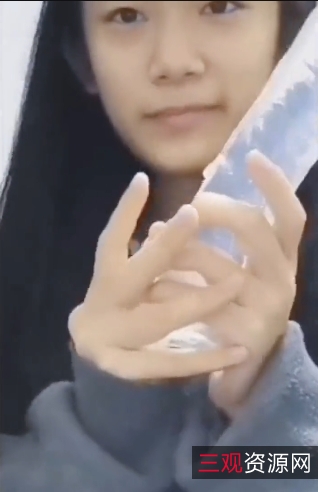 精选视频：双马尾弹力摇/弹力擦，米兰达的精彩表演