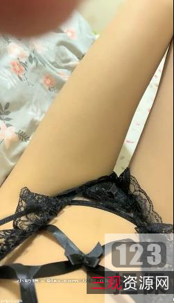 最高颜值女神！外貌协会粉丝一大社保，瓜子脸大眼睛，樱桃嘴，貌美如花，玉兔般的大长腿，销显丰满，65v-19.7G等你来品鉴！