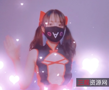 草莓味的奈奈兔女神级博主二次元作品合集：20视频+279照片，2.98G大小