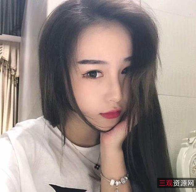 尤果网网红杜雨含抖音女神,7.55G精彩视频资源,青春洋溢、甜美动人、长相清纯、行为奔放