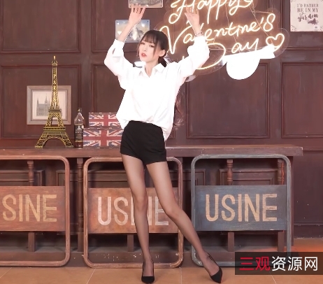 B站舞蹈区网红大棒子苏珊的性感舞蹈：《一分一秒含住你的大棒子》1080P原版MP4