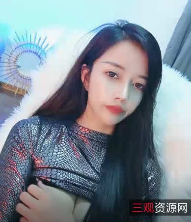 浮力姬米米兰公主：超人气高颜值小妖精，妖媚自摸sao舞，精致容颜，神奇道就娆紫薇秀秀出小妖精的美丽！