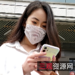 6V11.75G美女穿着长腿高跟紧身皮裤翘臀视频