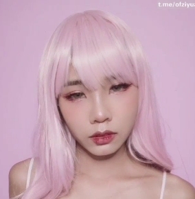 精选：Onlyfans嫩妹MiniChu85V19.2G