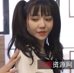 《秘密之旅：女高中生的蜕变》