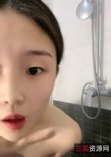 私藏素人美女主播：精彩表演合集，颜值身材经济打赏！