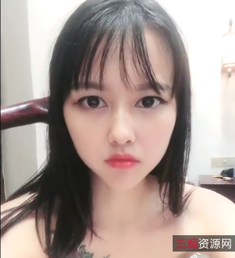 00后妹子四人游无屏障运动，某处转载搬运百度盘