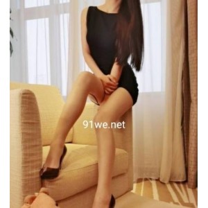 初见美翻天：虎牙人气火爆土豪至爱精选美女最新露脸浮力自拍稀缺合集