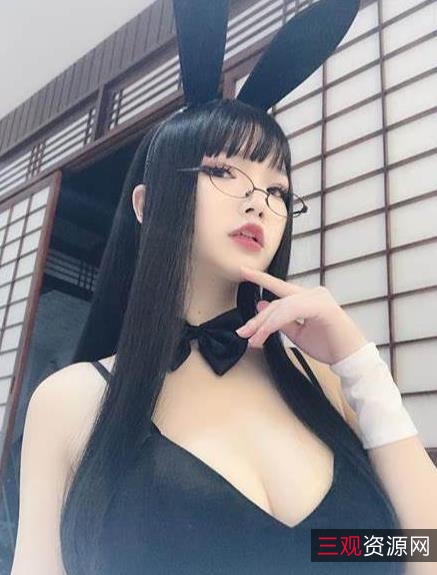 御萝双俢雪晴嘟嘟白丝暗纹旗袍合集