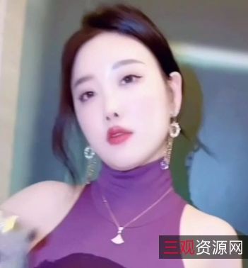 杨晨晨新款辣妹紧身包臀短裙拍摄花絮视频