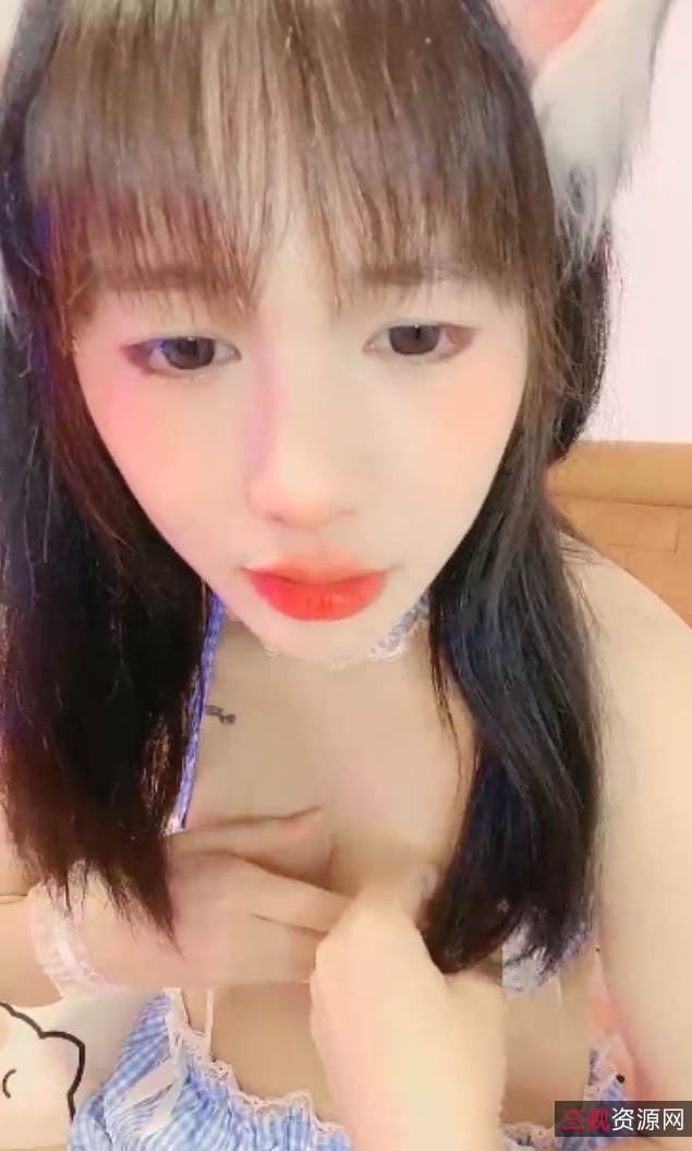 校花被互动视频：软绵绵的校花首次被互动，长腿蜜桃臀，JK丝袜展现诱人身材1.33G百度盘永久链接