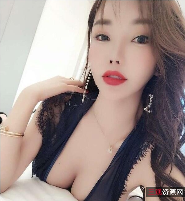 社保姬恒淼淼的私拍照片