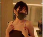 香港玩偶姐姐《终舞》32分钟特写镜头水润鲍鲍下载观看