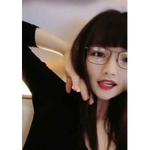 骚气眼镜妹才艺视频合集，17G资源下载
