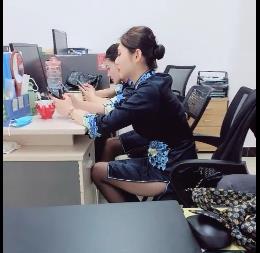 佛山院子售楼部经理合集：完整版视频展现团队工作魅力