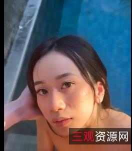 kiri_amari自拍泳池吹喇叭1V-164M，视觉震撼