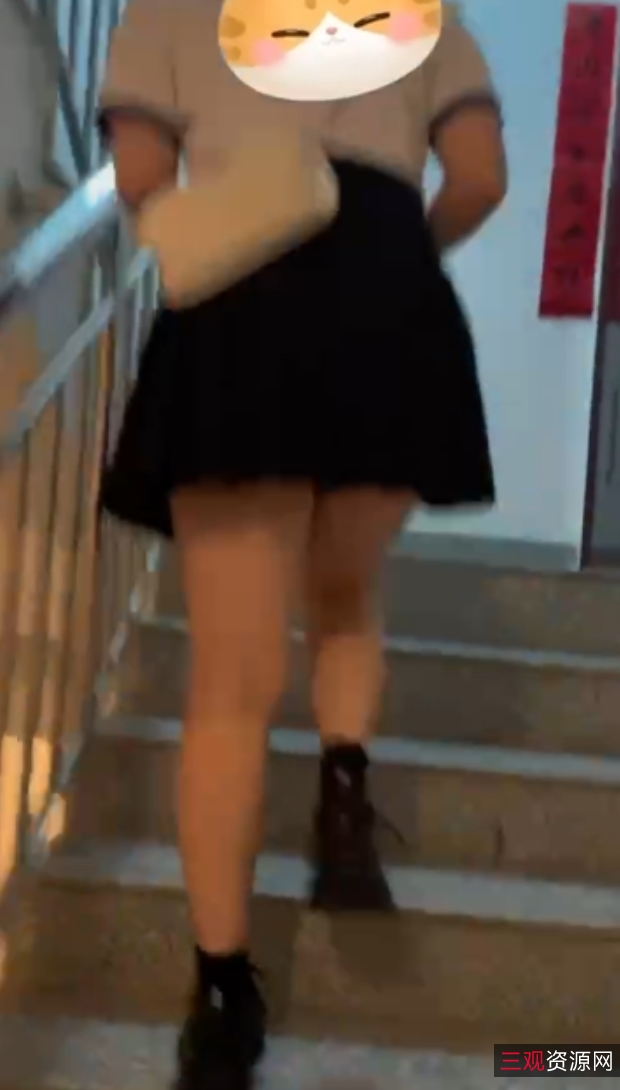 自行打包的11个视频和149张图片，总大小为3.98G，百度盘下载晓彤表妹