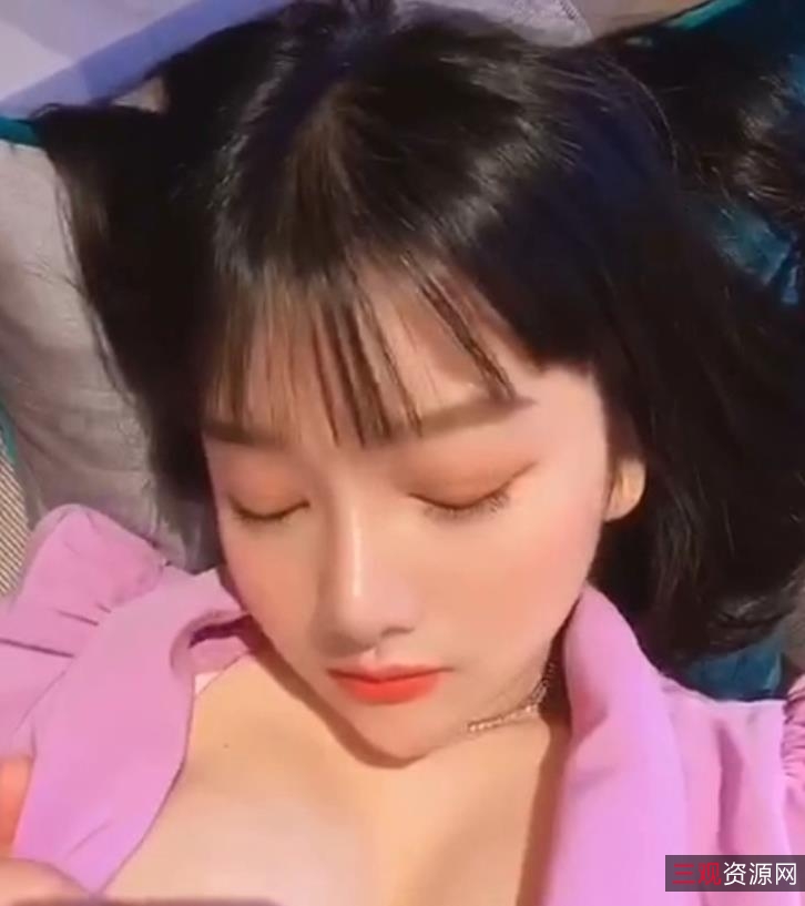 小尤奈:抖音福利姬,监禁出狱COS爆红印度