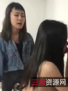 女子报复男友劈腿现场曝光