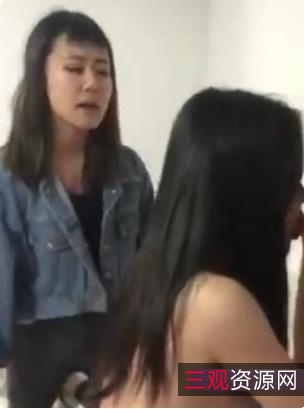 女子报复男友劈腿现场曝光