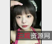 优质S货李月与男友自拍视频曝光,时长3分钟,分手爆出黑的小姐姐