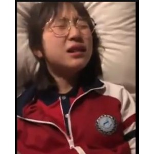 热门事件曝光！河南实验中学眼镜L莉自拍视频大放送1小时03分