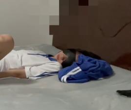 校服学妹自拍资源：嫩嫩诱人，时长55分钟，推荐下载观看