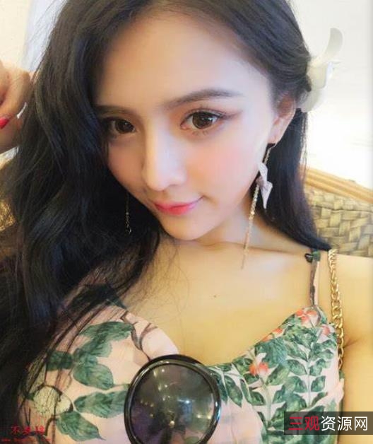 优质颜值东方航空空姐下水才艺展示视频合集