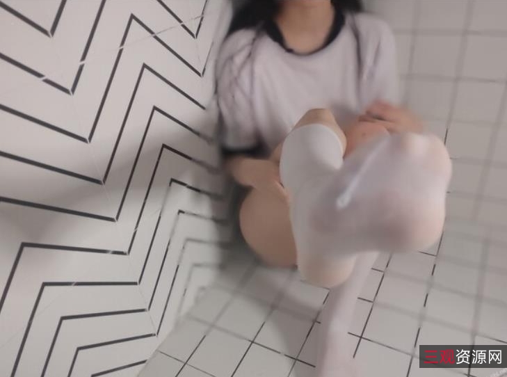 优质罗莉美足合集：绝色娇艳幼齿妹子，8GB视频震撼上贤妗