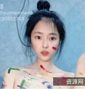 浮力姬芋喵喵：涂鸦少女定制作品大放异彩