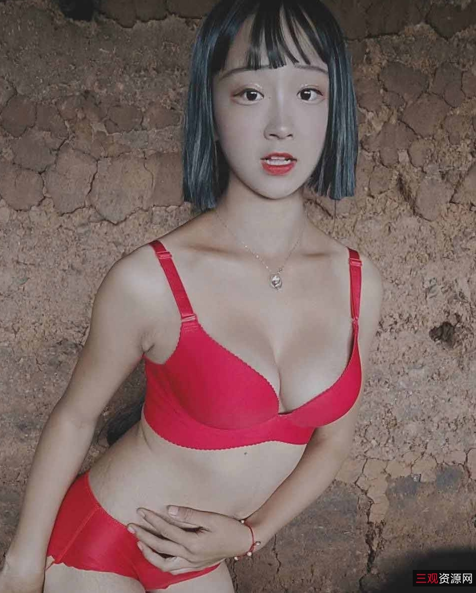 稀有快手宝妈宝纷定制福利,反差系列展示,30v+136p+647M