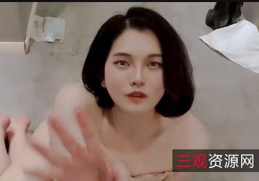 TS女孩tsjessielee自拍1V1G视频，时长11分钟，颜值妩媚露脸互动