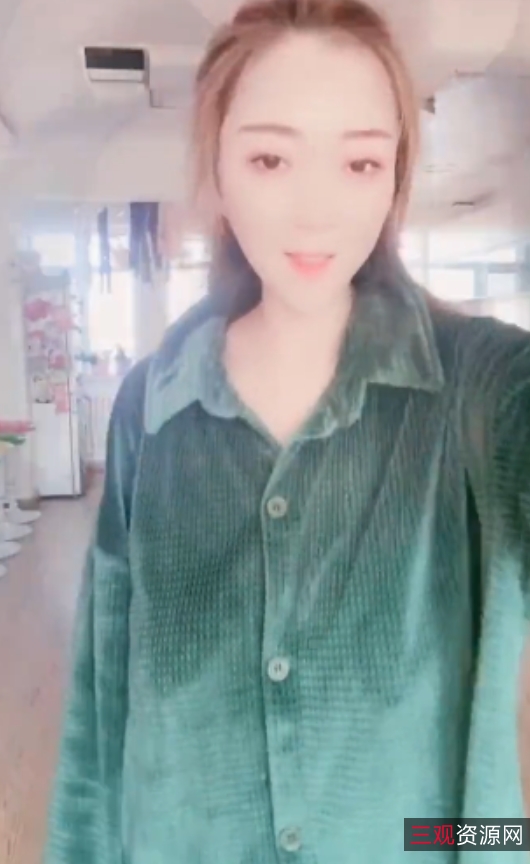 “[转载搬运]喜闻乐见系列之-快手火山乳摇，410V+1.75GB，百度盘”