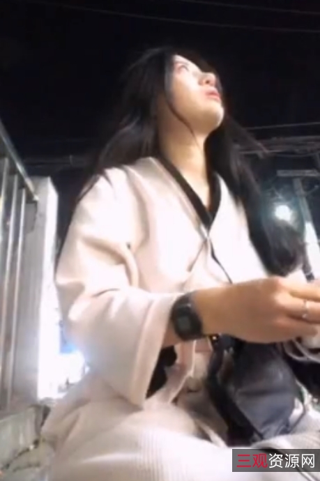 户外主播陈丝丝精彩合集:11v48.1g,百度搜索量飙升,传媒公司加入,带来全新2v视频