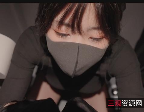 《玩偶姐姐-香港之恋》：40分钟1.7G自拍视频，嘴唇舌头怼脸上，爆弄推荐下载