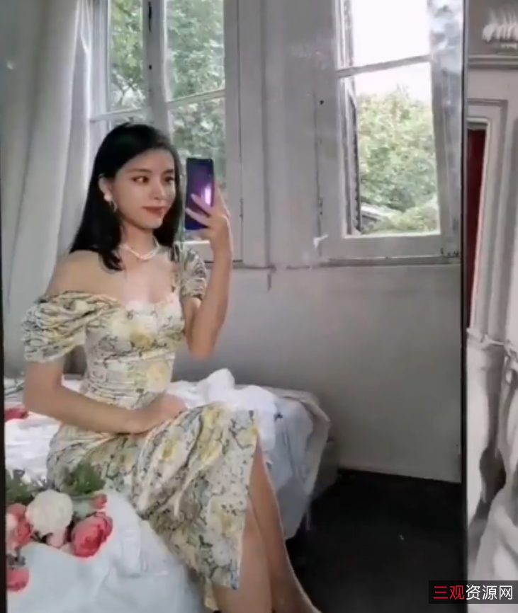 推特达人riri617合集:98p+28v,132M,百度盘下载