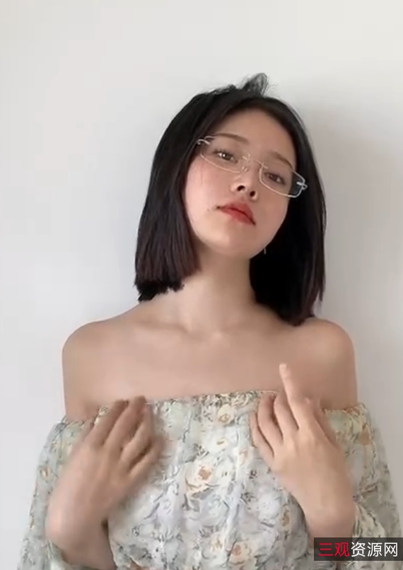 模特年年作品104套32.7g合集：百度ED2K视频收藏