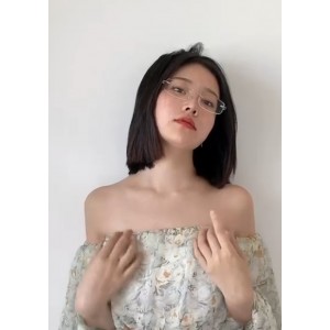 模特年年作品104套32.7g合集：百度ED2K视频收藏
