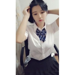 韩韩老师女神主播合集：57个视频23.6G，解压密码tiaokan.vip，空格放飞自我道具艺正